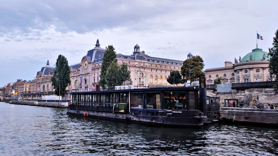 Photo affordable travel Europe