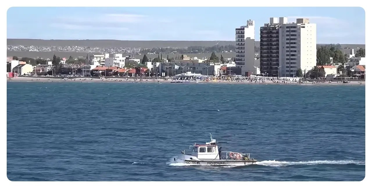 Puerto Madryn coastline and ocean, gateway to Peninsula Valdes